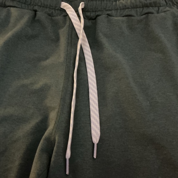 Vuori Forest Green Joggers with Drawstring - Picture 3 of 7